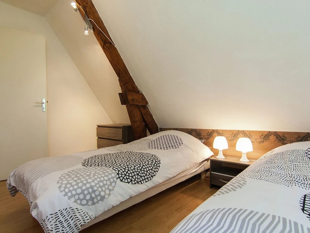 Peaceful Holiday Home in Carsac-aillac With Swimming Pool
