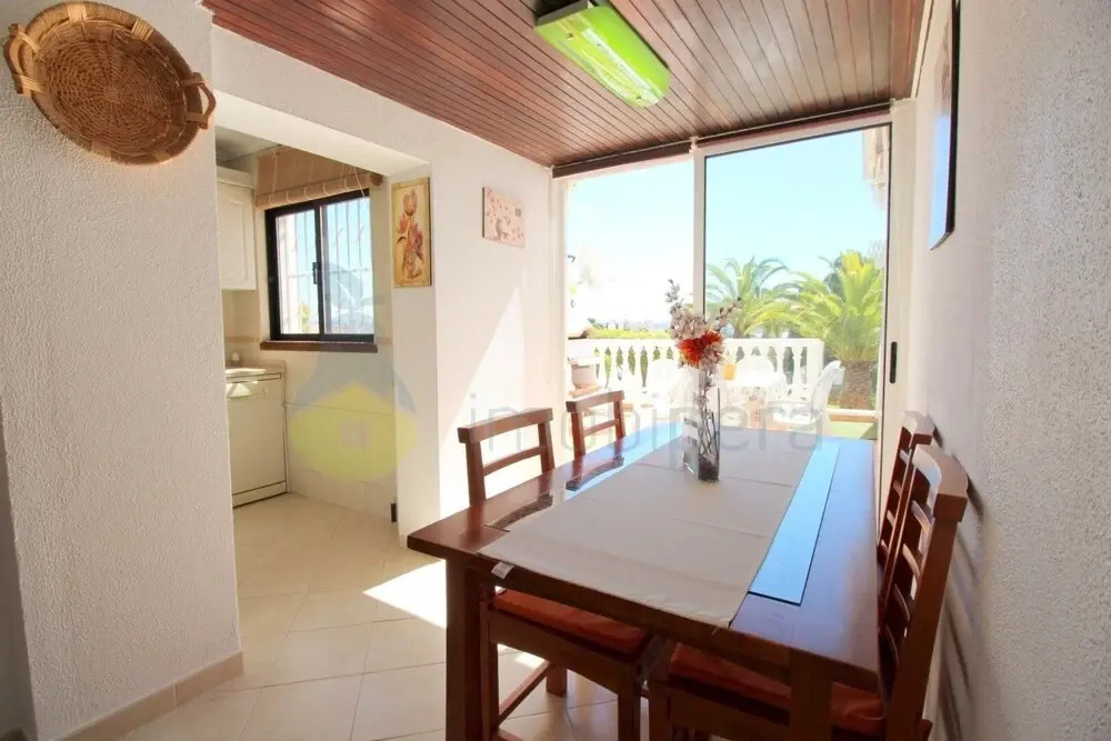 Appt With Large Terrace And Pool - Porches