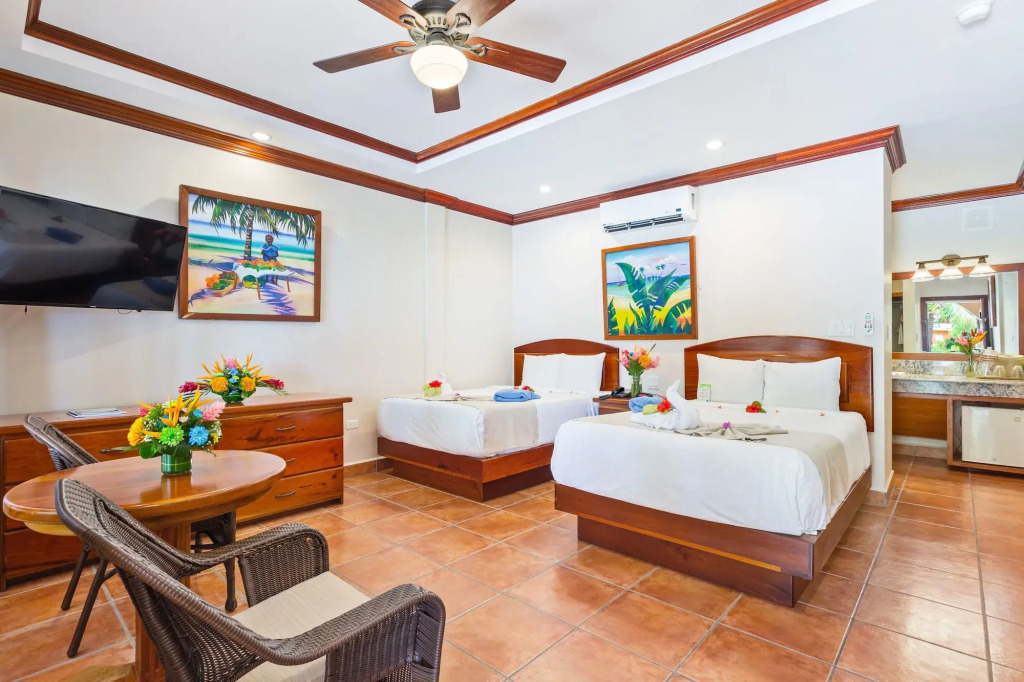 SunBreeze Hotel