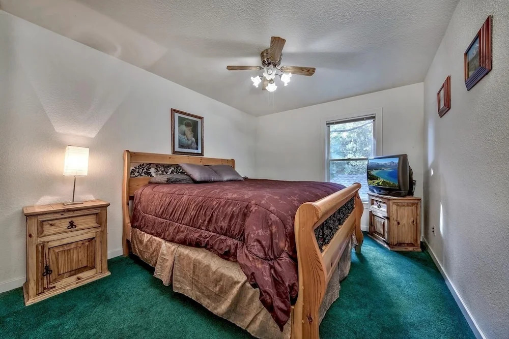 1624p The Player Cabin 3 Bedroom Home by Redawning