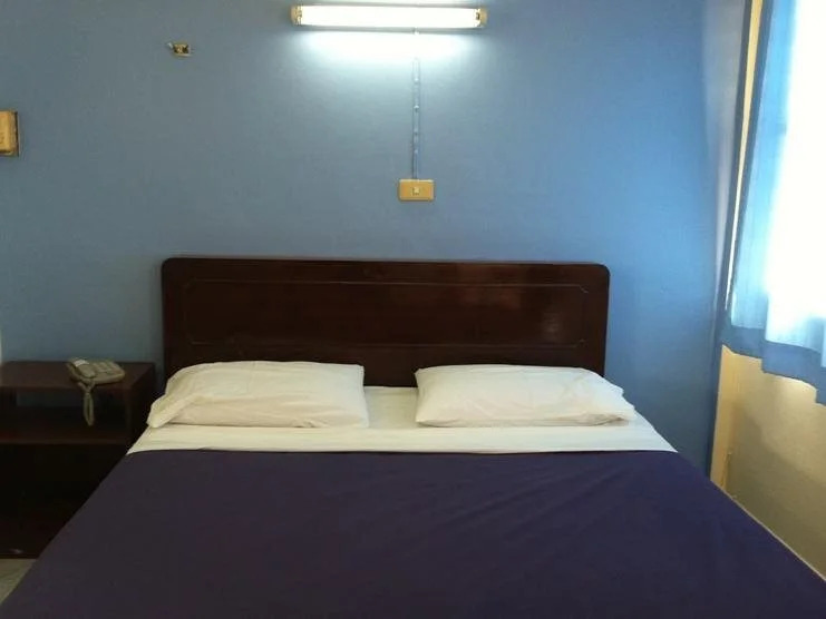 Paradorn Hotel