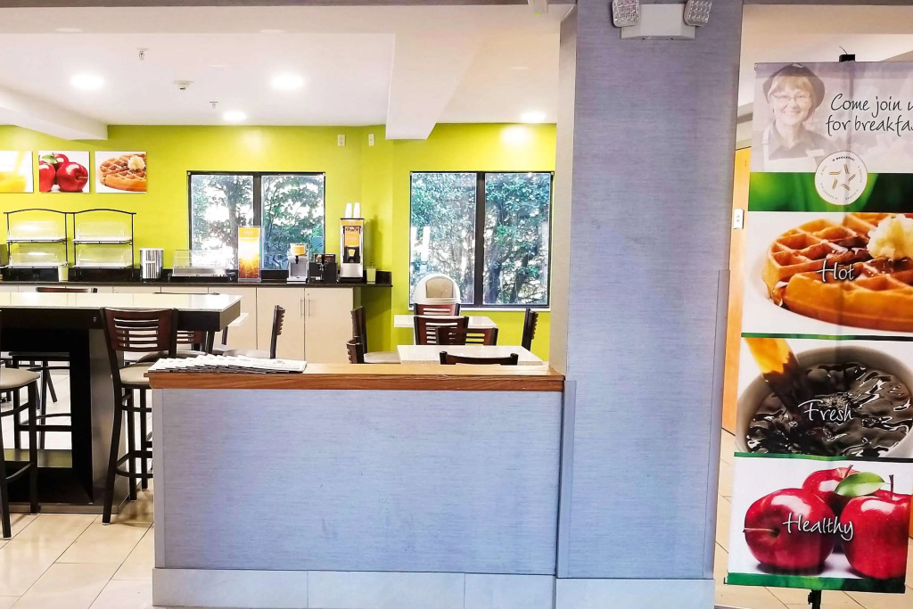 Quality Inn & Suites Raleigh North
