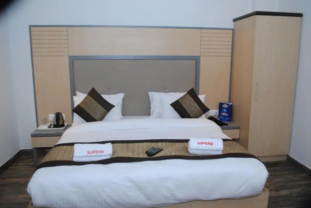 Hotel Superb Just Near New Delhi Railway Station & Connaught Place