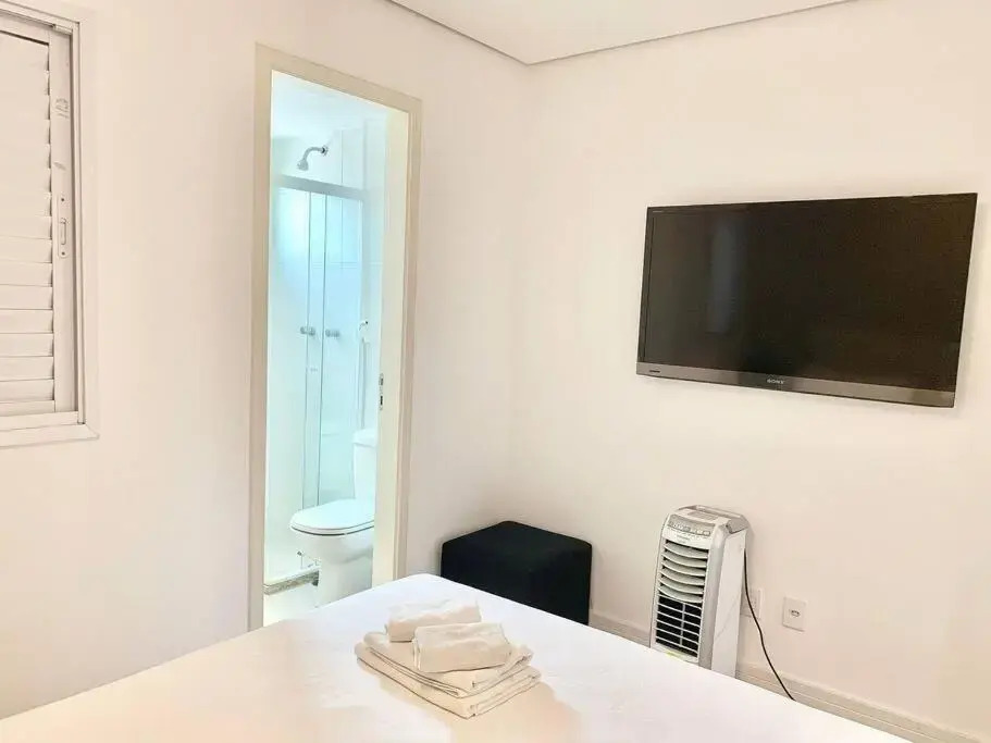 AP na cobertura 2 quartos com internet, garagem e vista linda da cidade Cd 2302