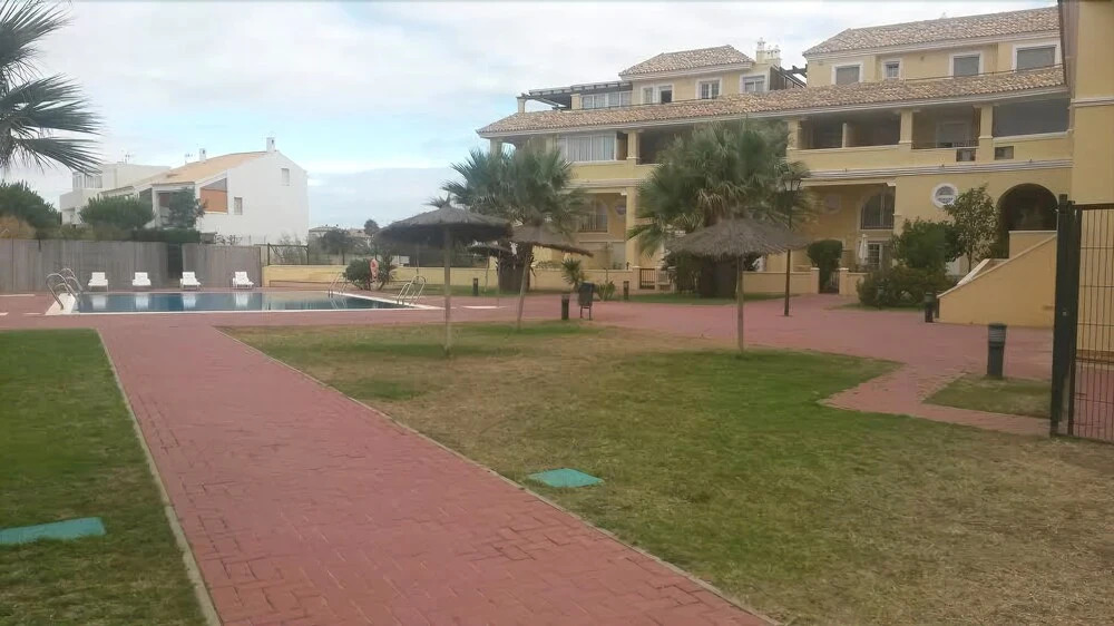 a. Villa Canela