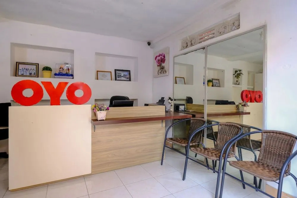 OYO 2499 Penginapan Ratu Emas