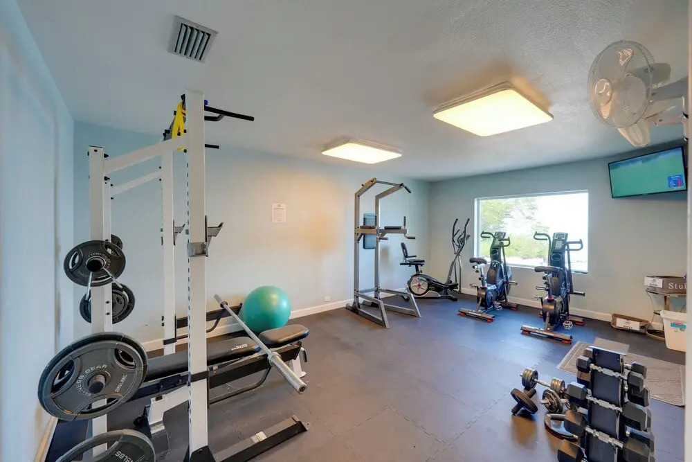 Key Largo Getaway w/ Bay Views + Pool Access!