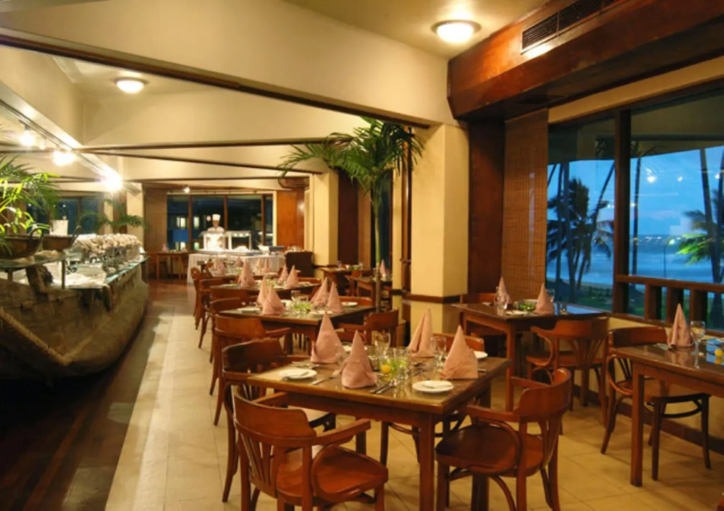 Hibiscus Beach Hotel & Villas - 10 percent off on all Food & Beverages