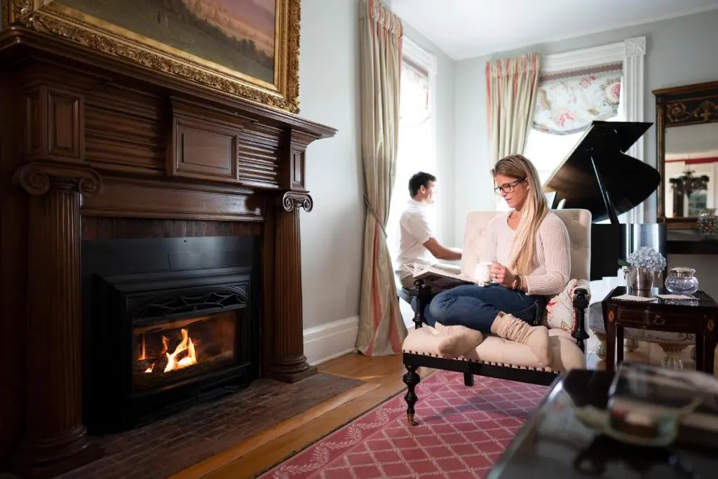 34 State "Historic Luxury Suites" Skaneateles