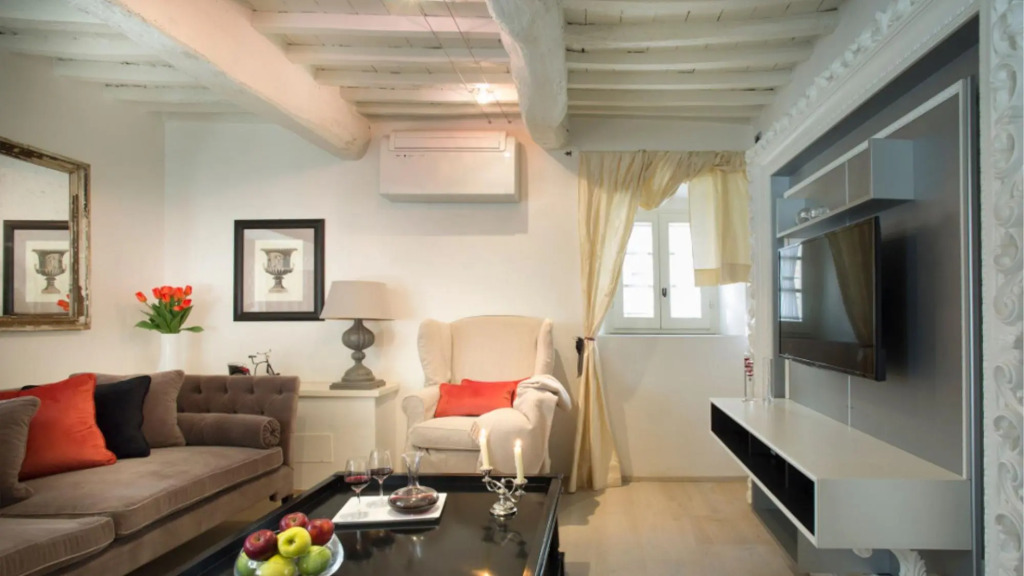 Independent Luxury Villa With Pool and Jacuzzi in the Chianti Region-podere Degli DEI
