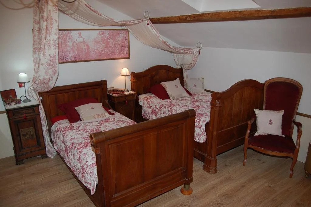 Le Manoir Lacustre