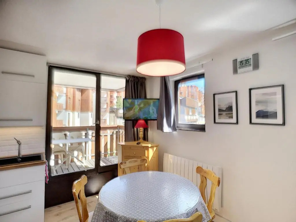 Appartement Les Menuires, 2 pièces, 4 personnes - FR-1-178-137