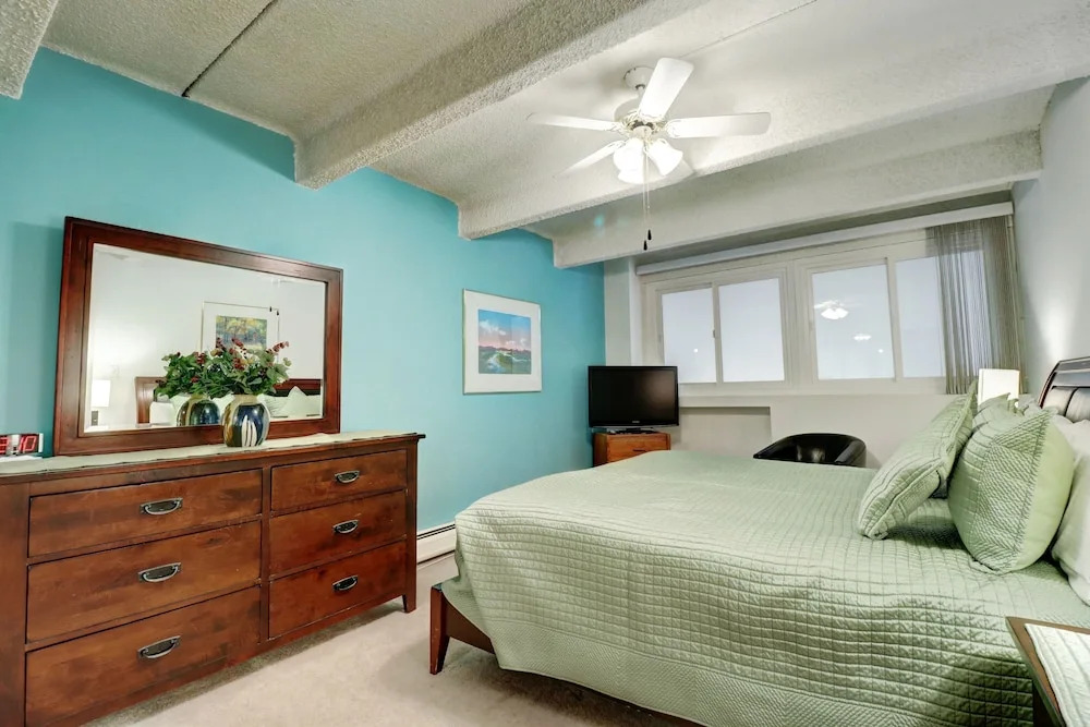 Large Condo in East Village Condo - Easy Walk to Super Bee - WH301 by RedAwning