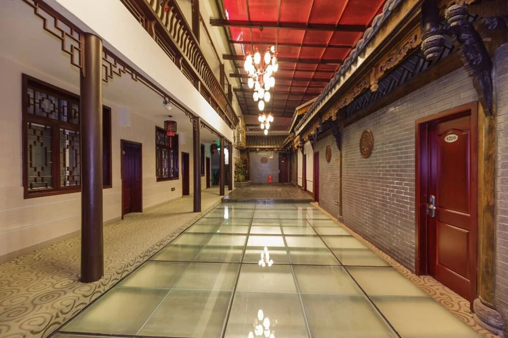 Qingcheng Elegant Hotel