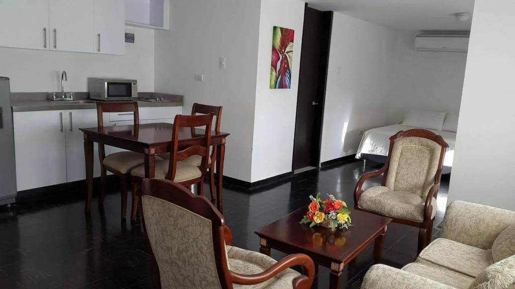 Vallclaire Suites