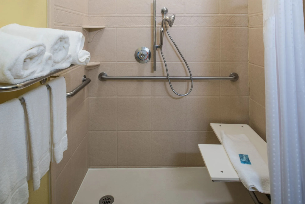 Holiday Inn Express Hotel & Suites West Monroe by IHG
