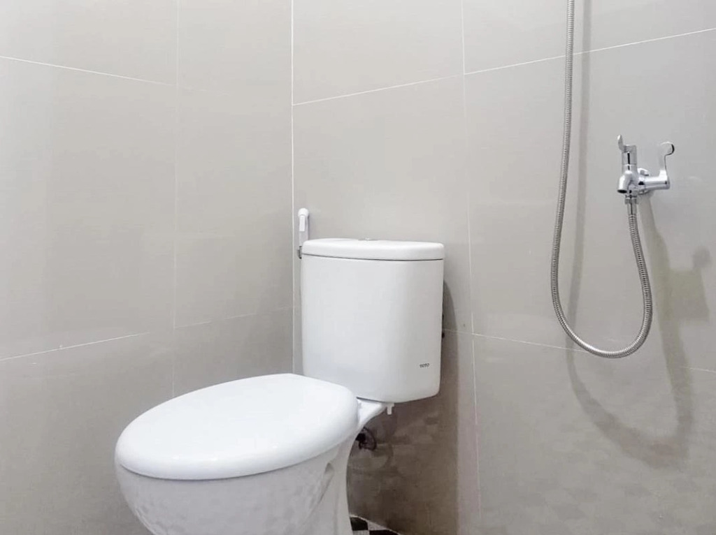 Grand Kencana Guesthouse Syariah near Wisata Bahari Lamongan