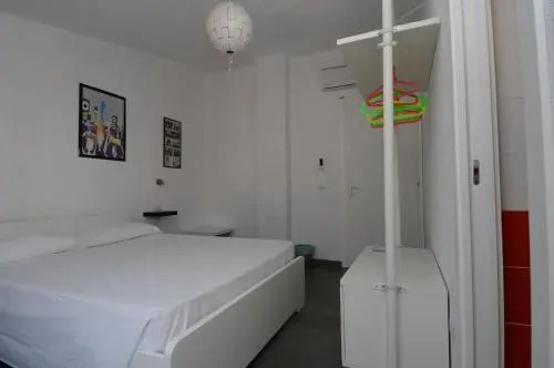 Accomodation Libertino