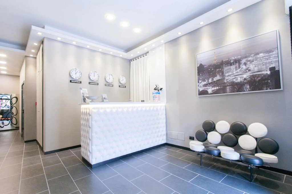 Fly Boutique Hotel