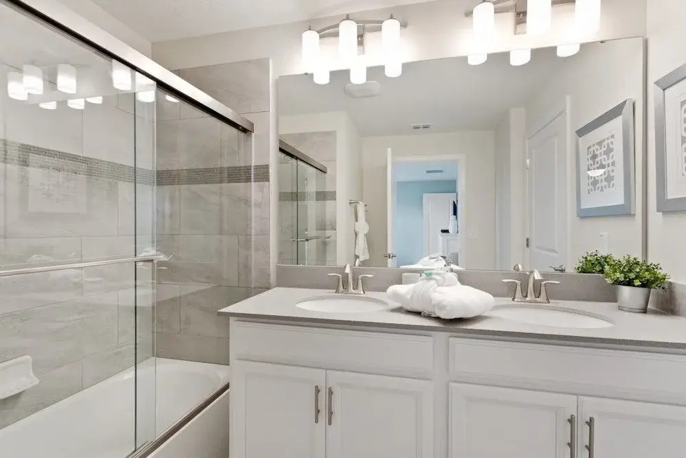 4BR Townhome in Storey Lake by SHV-4947