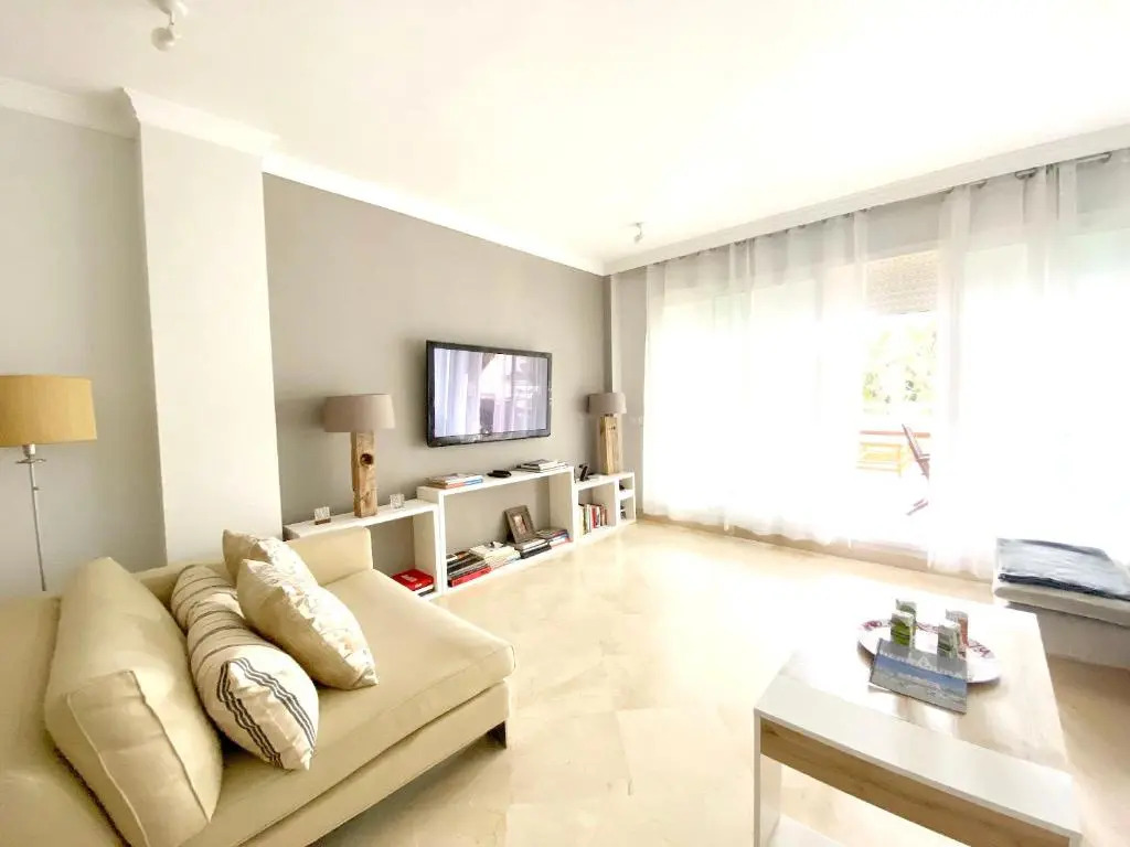 Apartment With 2 Bedrooms in Marbella, With Wonderful sea View, Pool Access, Furnished Garden - 10 m From the Beach