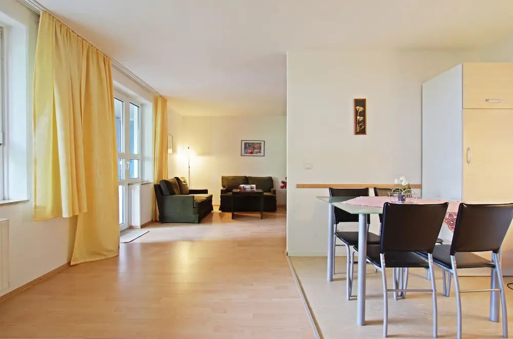 Private Apartment Im Wiesengrunde