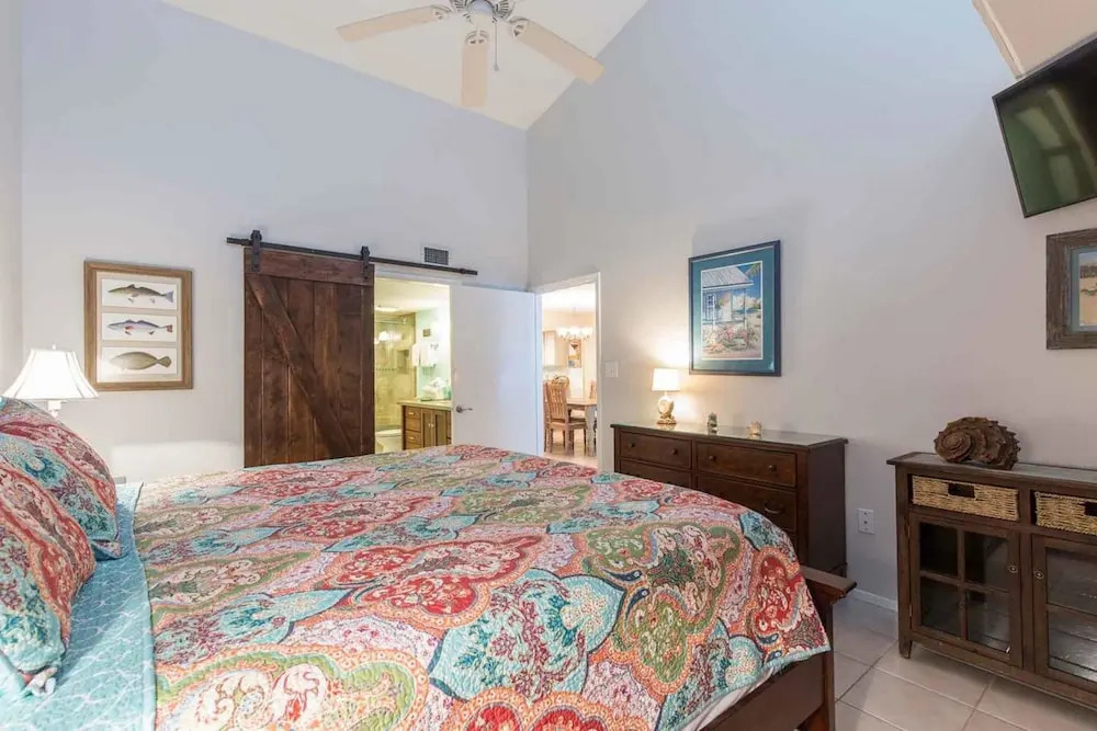Suntide II Condominium 505