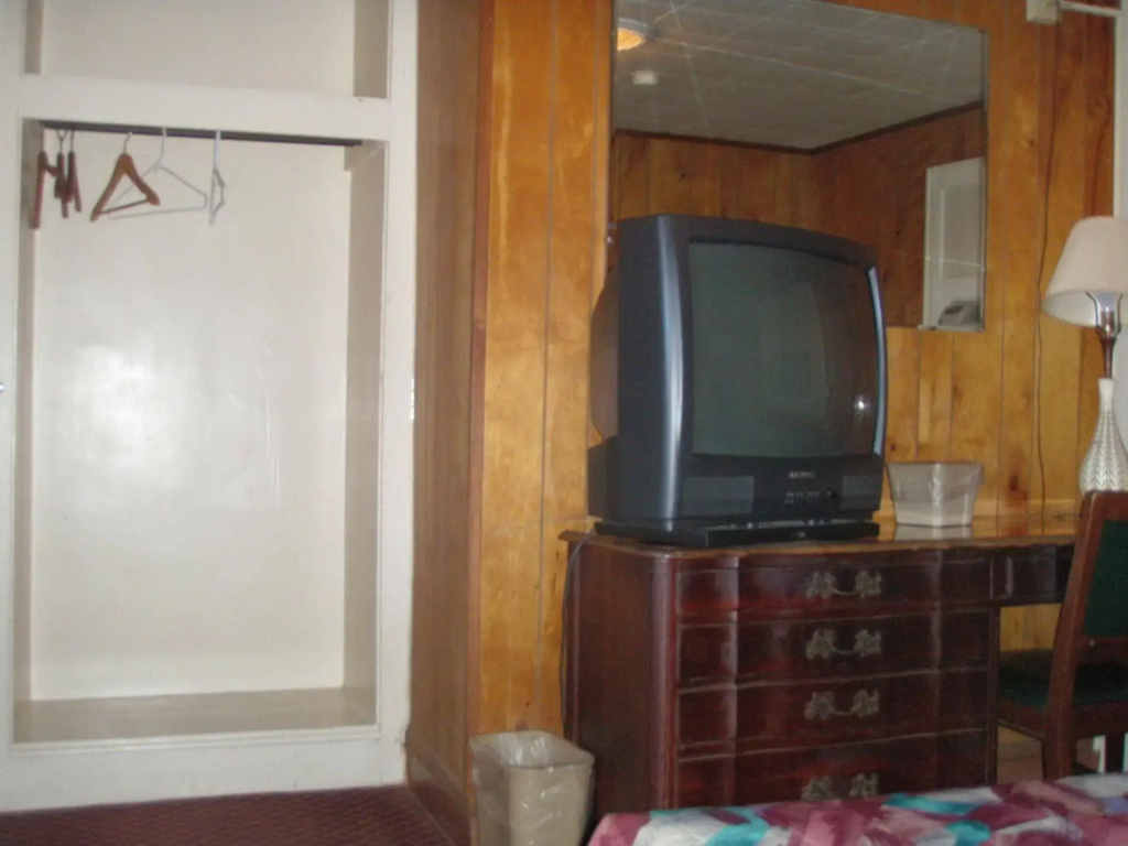 Coach House Inn
