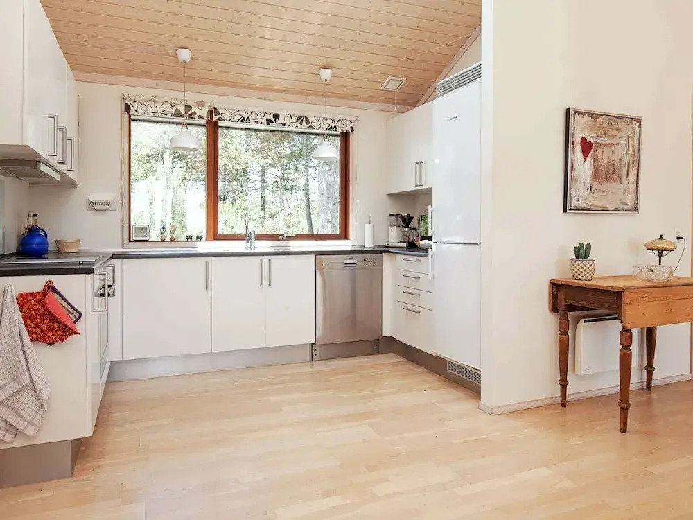 Cozy Cottage in RÃ¸rvig near Beach