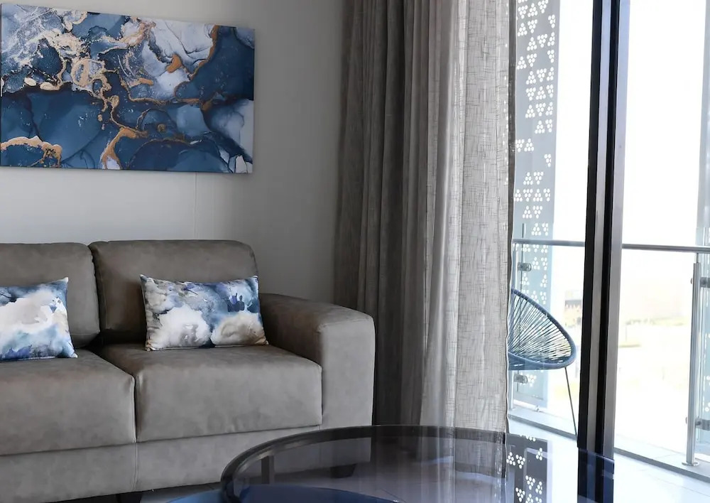 Ellipse Waterfall Executive Apartments