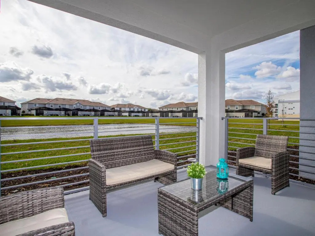 Marvelous 2 Bd Apt Close to Disney at Storey Lake 106
