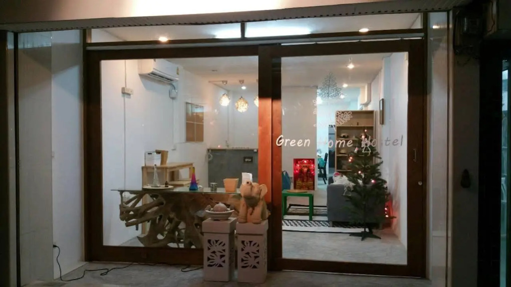 Green Home Hostel