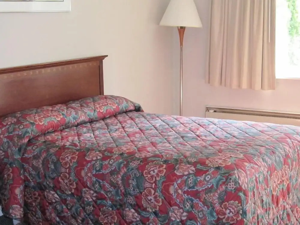 Budget Motor Inn- Mahopac