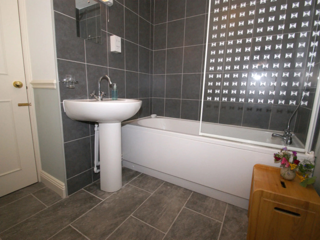 Holmhead Guest House