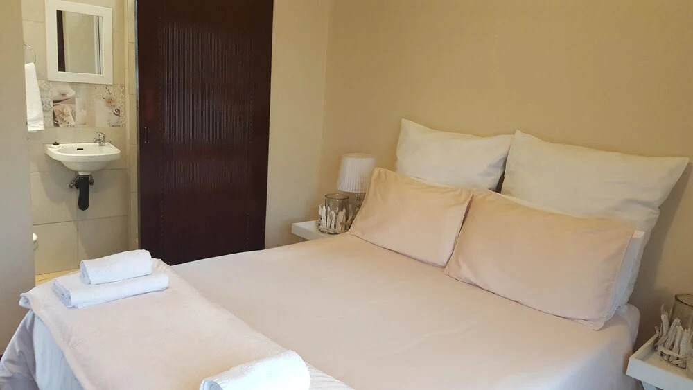 120 At Klerck Guest House