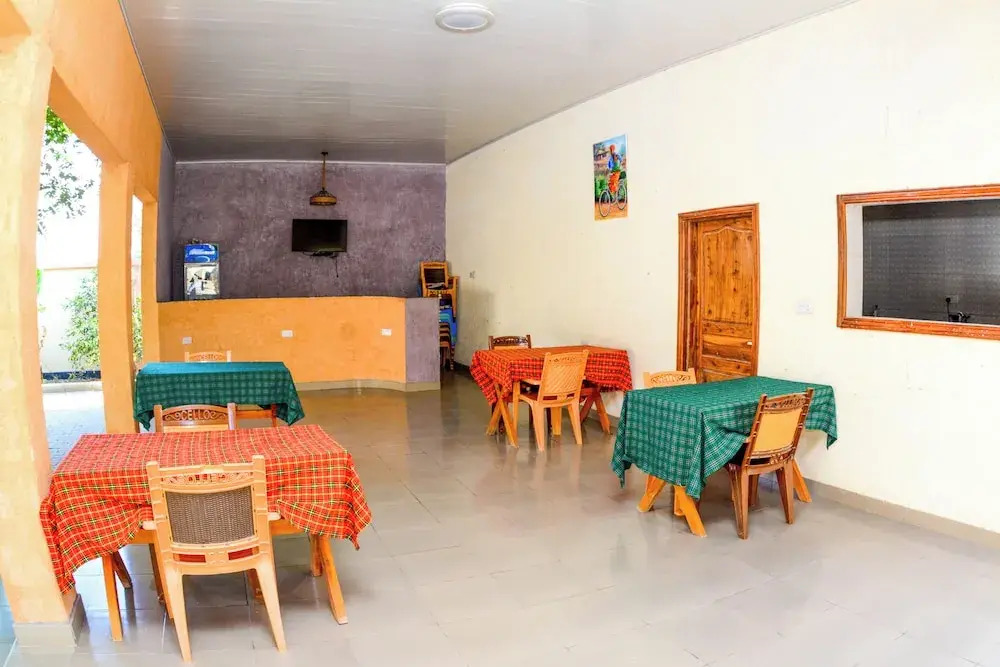 BEZINDA LODGE