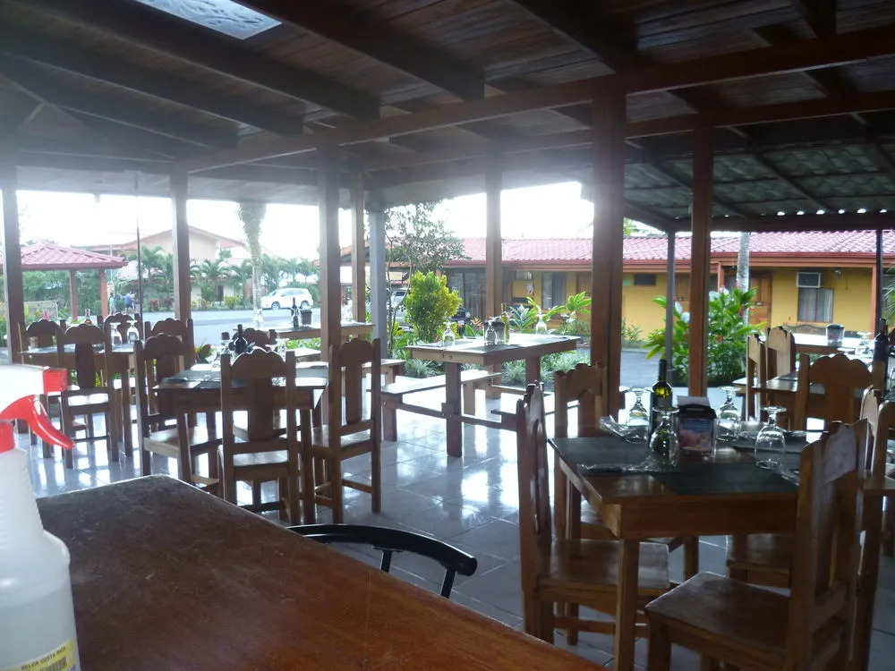 Hotel Arenal Rossi