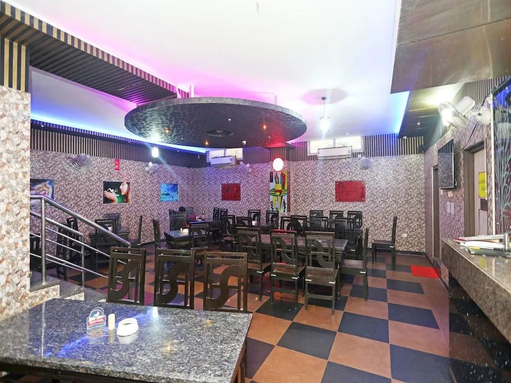 OYO 3035 Hotel Sun Sai