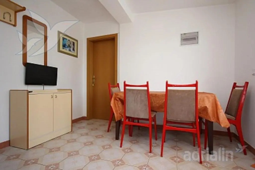Apartments Ana