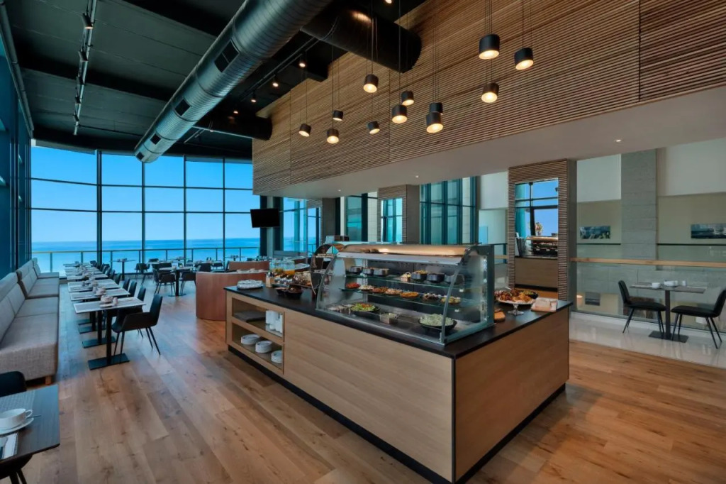 Herbert Samuel Okeanos Suites Herzilya
