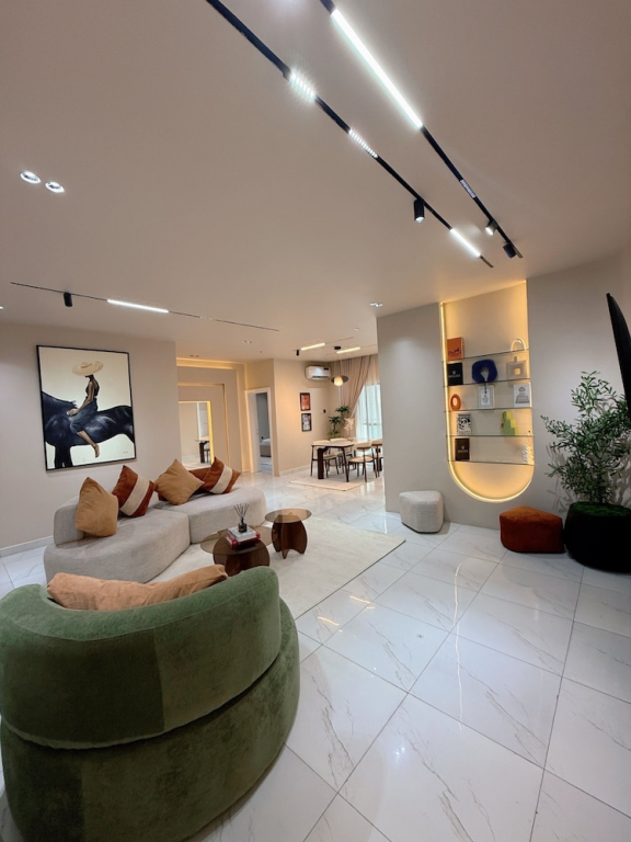 L Rina Apartment