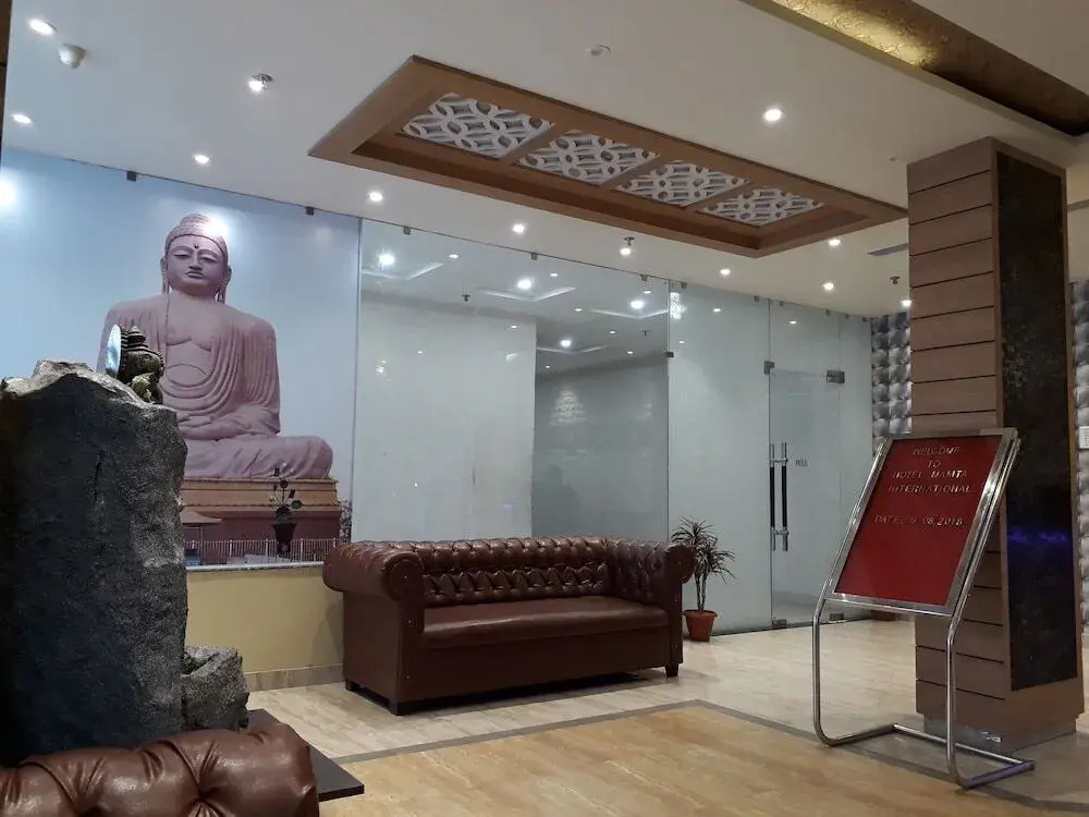 Hotel Mamta International