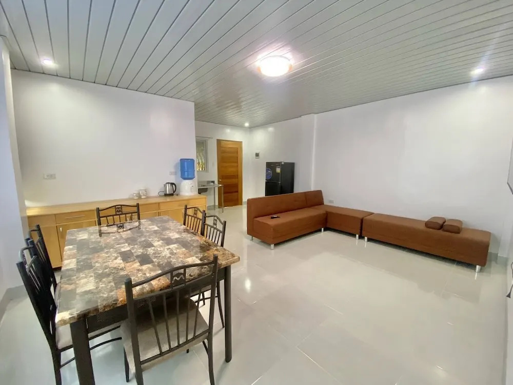 Ferm's Residence B-spacious Apartment With Fast Wifi