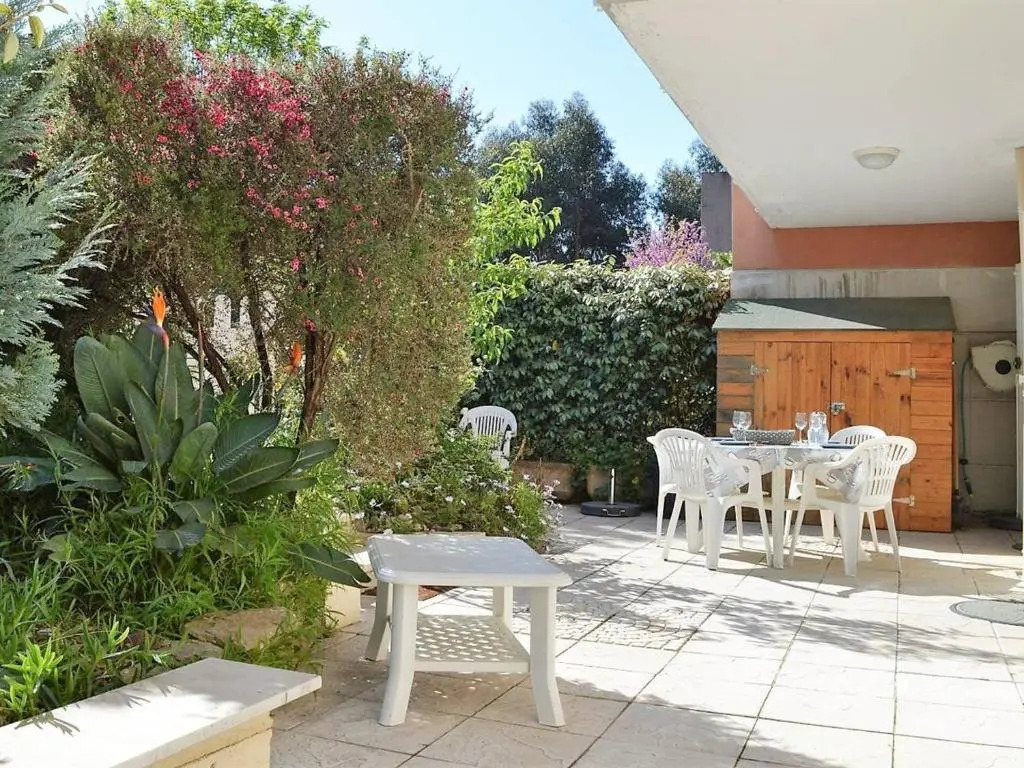 Appartement Le Lavandou, 4 pièces, 6 personnes - FR-1-251-56