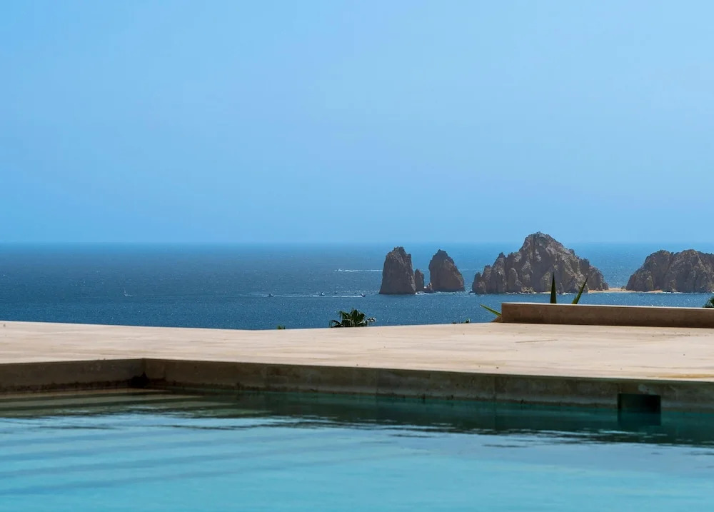Mistiq Los Cabos