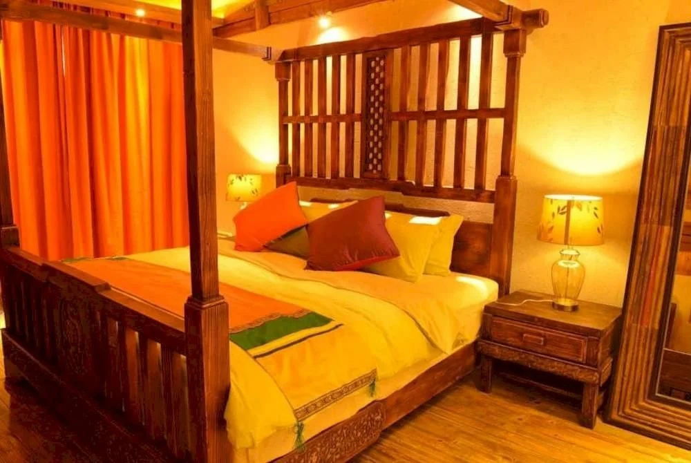 Sanse Yunhe Inn Lijiang Ancient Town