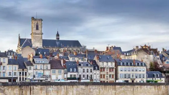 Studio Avec Parking Face a la Gare (Adults Only)