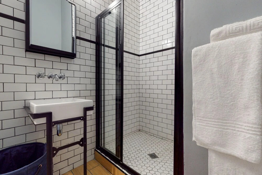 Heriot Apartment 122