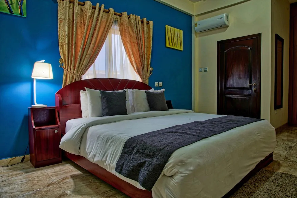 Narpo Hotels