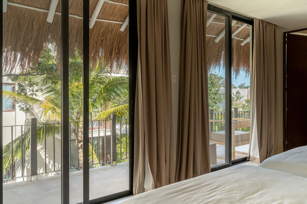 Regina Jungle Penthouse | Beach Club | Puerta Azul